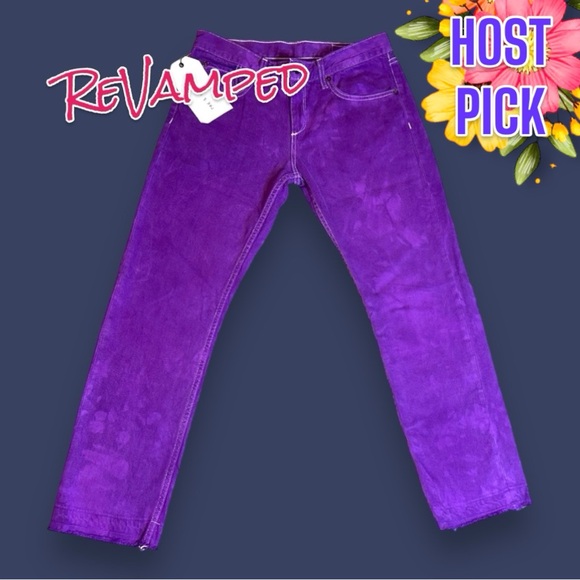 Artisan Denim - 🎉HP🎉Originally NWT Aged White X-Boyfriend Jeans in Plum Swirl Dye. Size 27